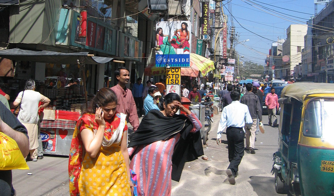 Chandni Chowk är en av de äldsta och mest trafikerade marknader i Old Delhi. Foto: Göran Sändare