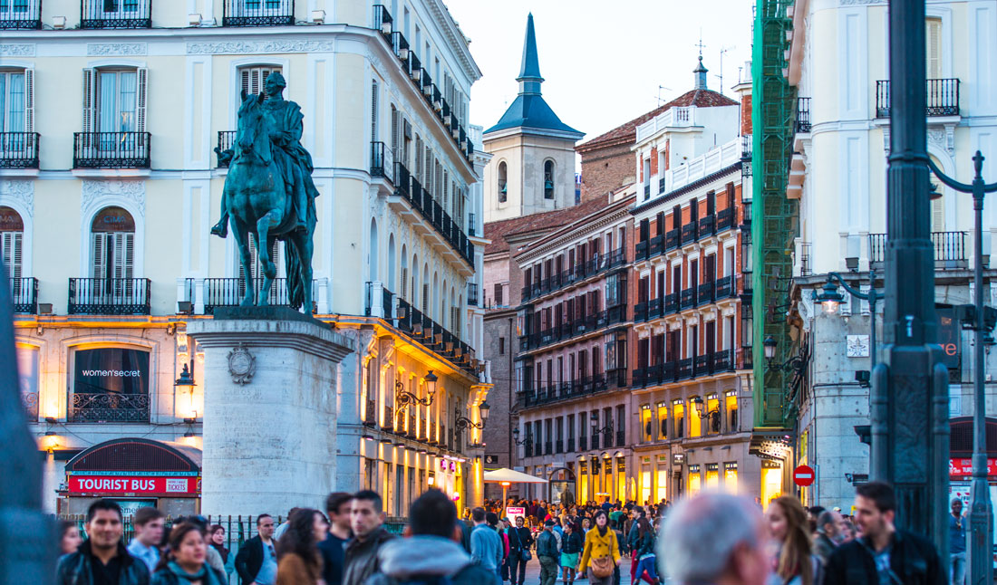 Puerta del Sol i Madrid, Spanien